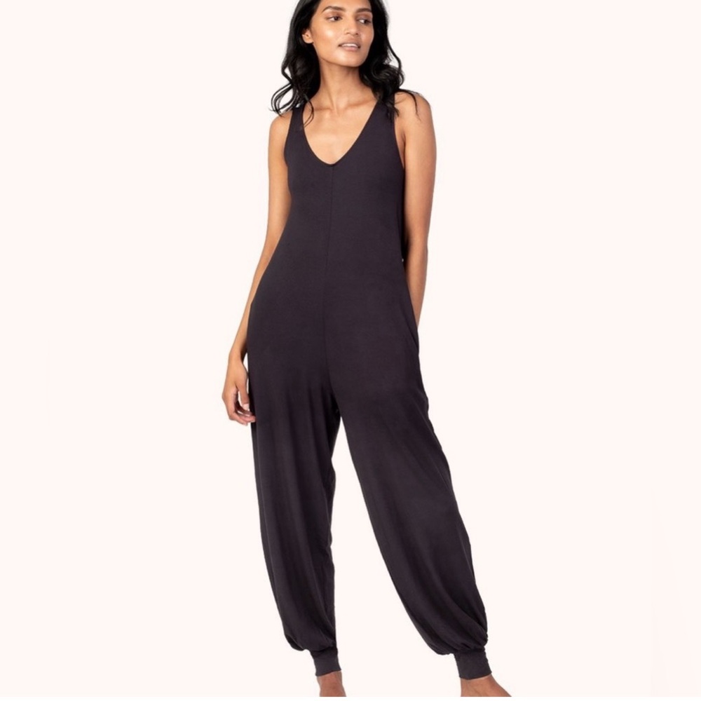 NWT LIVELY• Allday V neck Jumpsuit
